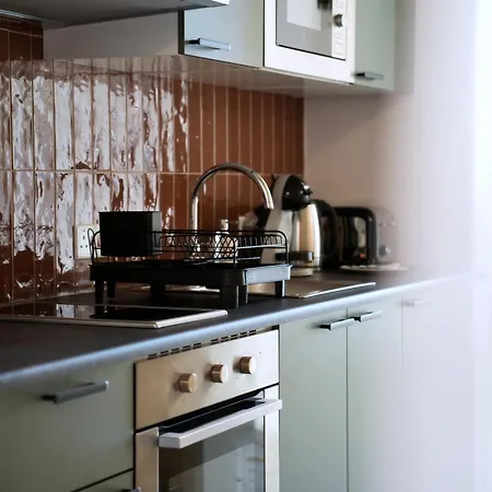 Grand Terrace 4 By Vallettastay